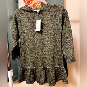 Love,fire brand green leopard print top with lace detailing NWT size S